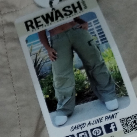 Rewash brand NWT A-line cargo pants,size 9, button waist - Picture 8 of 10